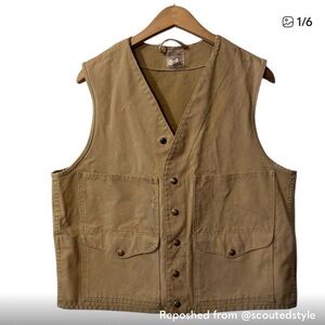 Filson Men's hunting vest